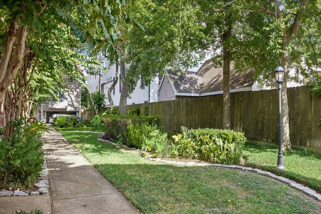 1008 Marconi Street A, Houston, TX 77019
