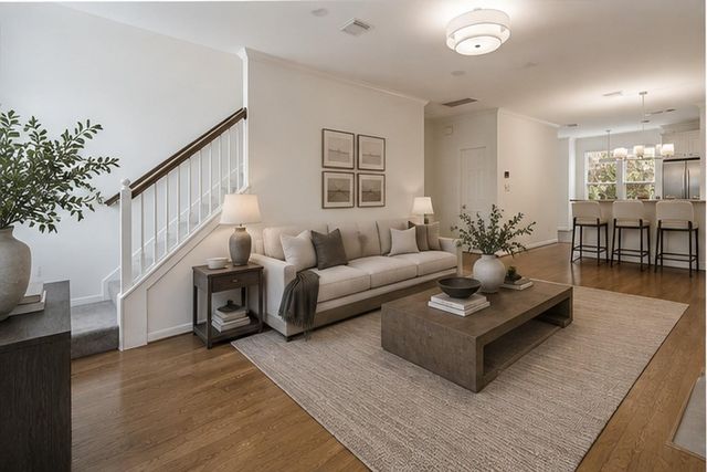 1008 Marconi Street A, Houston, TX 77019
