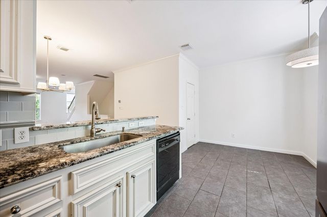 1008 Marconi Street A, Houston, TX 77019