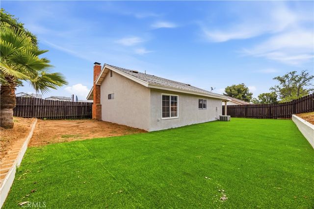 6220 45th Street, Jurupa Valley, CA 92509