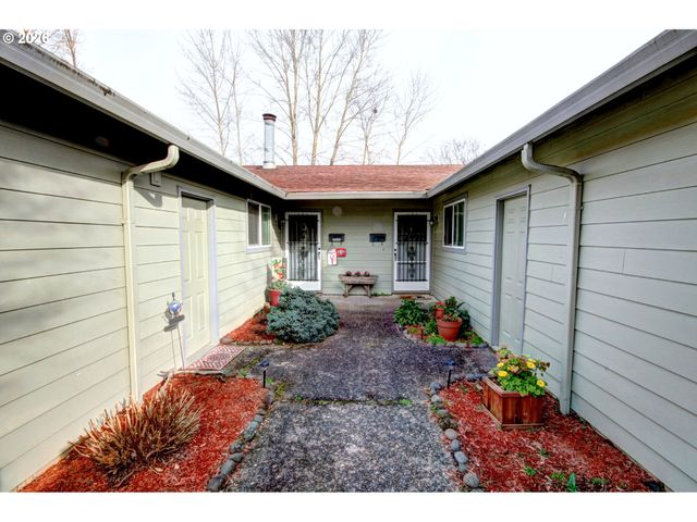 1715 Se 5TH St, Gresham, OR 97080