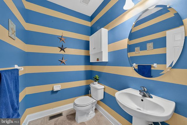 109 GLACIER DR, Berlin, NJ 08009