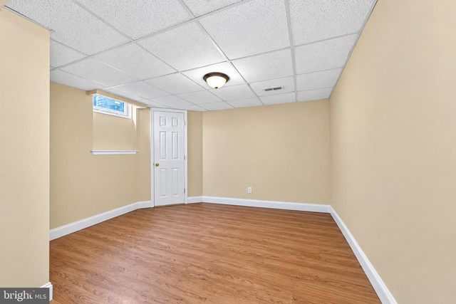 109 GLACIER DR, Berlin, NJ 08009