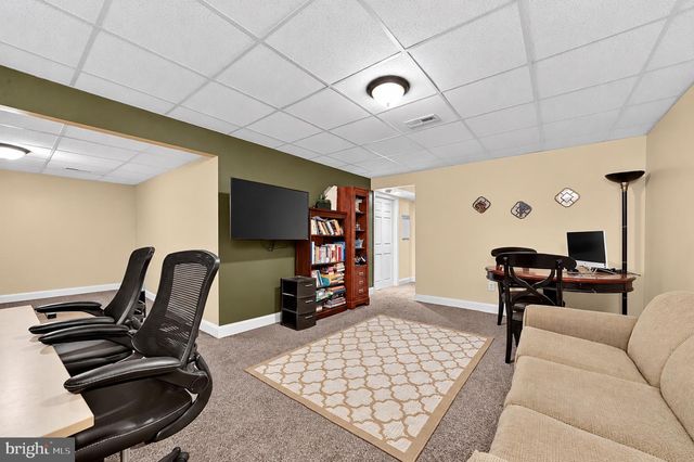 109 GLACIER DR, Berlin, NJ 08009