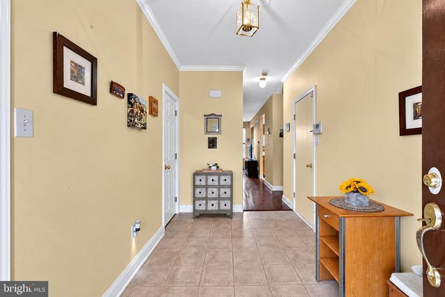 109 GLACIER DR, Berlin, NJ 08009