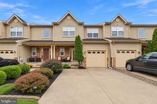 109 GLACIER DR, Berlin, NJ 08009