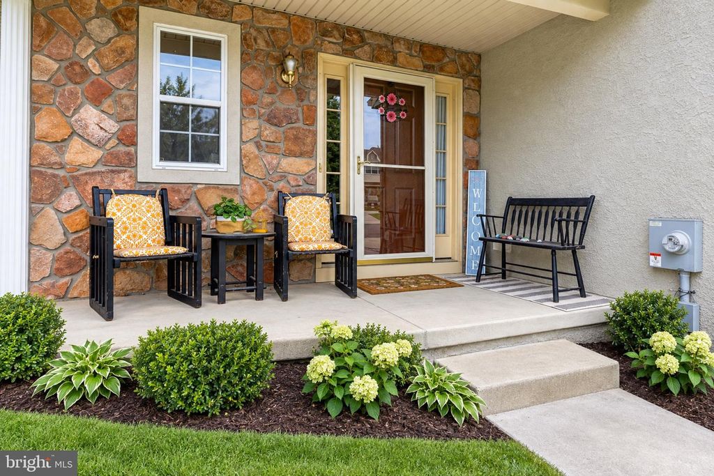 109 GLACIER DR, BERLIN, NJ 08009 — photo 2