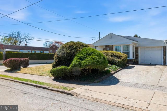 8112 GILBERT ST, Philadelphia, PA 19150