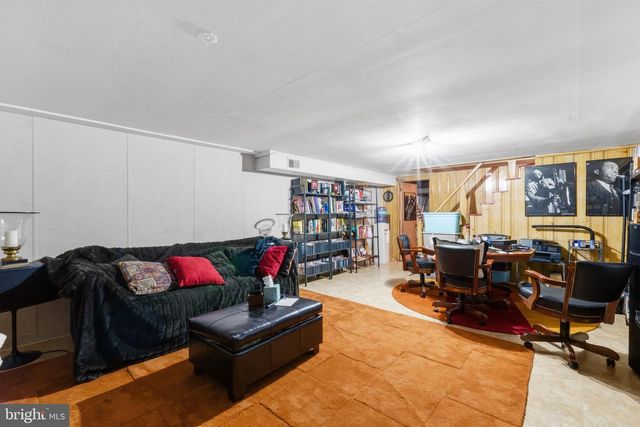 8112 GILBERT ST, Philadelphia, PA 19150