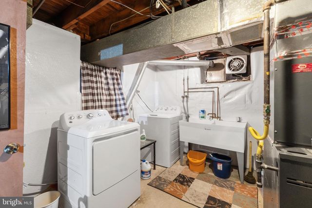 8112 GILBERT ST, Philadelphia, PA 19150