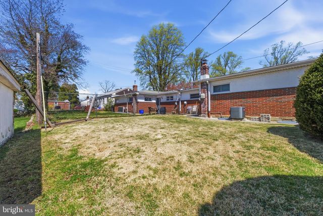 8112 GILBERT ST, Philadelphia, PA 19150