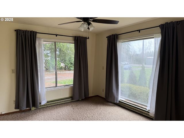 27245 Se ORIENT Dr, Gresham, OR 97080