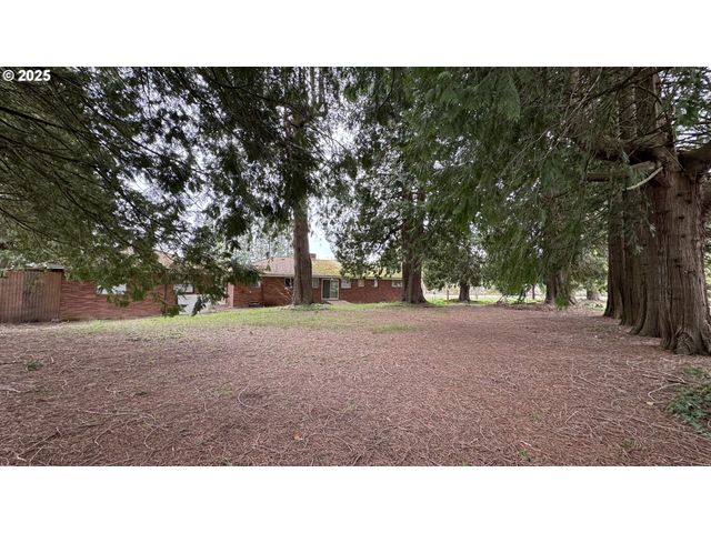 27245 Se ORIENT Dr, Gresham, OR 97080