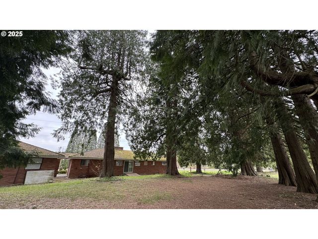 27245 Se ORIENT Dr, Gresham, OR 97080