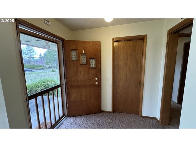 27245 Se ORIENT Dr, Gresham, OR 97080