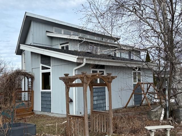 333 5th Avenue NE, Chisholm, MN 55719