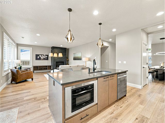 12100 Sw 173RD Ter, Beaverton, OR 97007