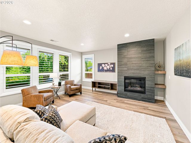 12100 Sw 173RD Ter, Beaverton, OR 97007