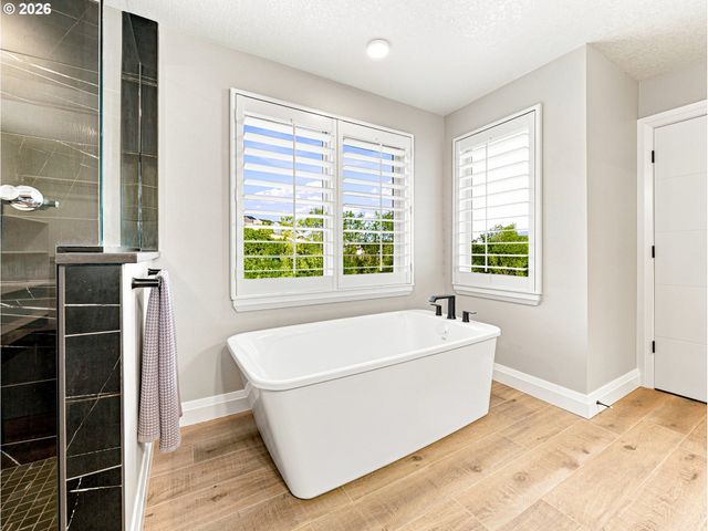 12100 Sw 173RD Ter, Beaverton, OR 97007