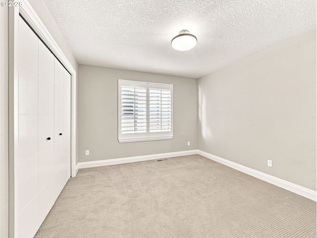 12100 Sw 173RD Ter, Beaverton, OR 97007