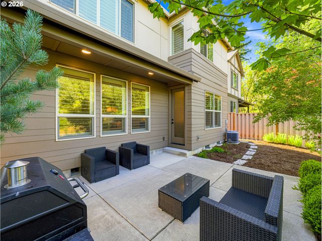 12100 Sw 173RD Ter, Beaverton, OR 97007