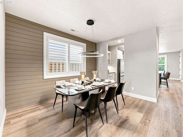 12100 Sw 173RD Ter, Beaverton, OR 97007
