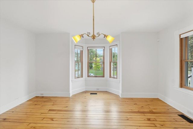 241 Loomis Street, Burlington, VT 05401