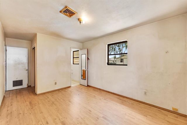 6301 MACKENZIE STREET, Orlando, FL 32807