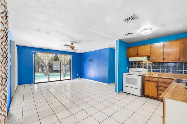 6301 MACKENZIE STREET, Orlando, FL 32807