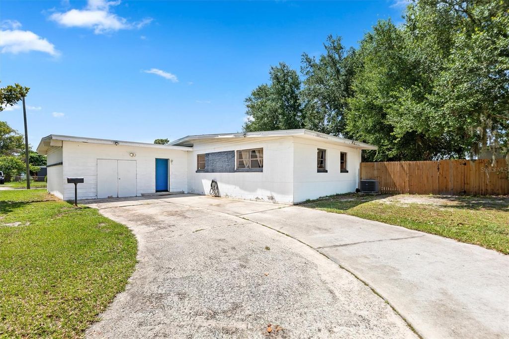 6301 MACKENZIE STREET, Orlando, FL 32807