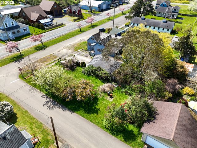 841 PACIFIC Dr, Hammond, OR 97121