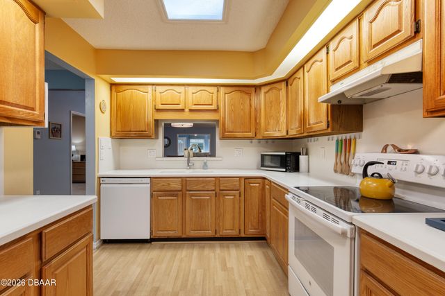 228 Deer Lake Circle, Ormond Beach, FL 32174