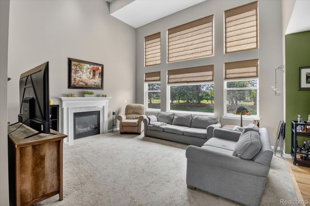 49271 Laguna Drive, Van Buren Charter Township, MI 48111