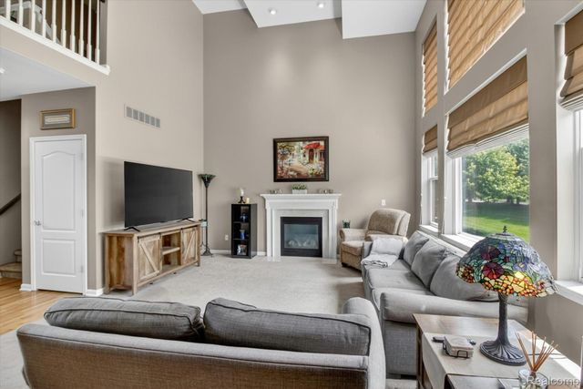 49271 Laguna Drive, Van Buren Charter Township, MI 48111