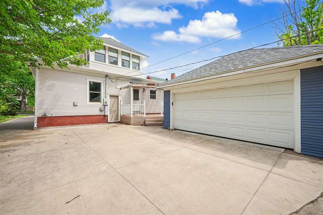 724 Highland Ave, Salina, KS 67401