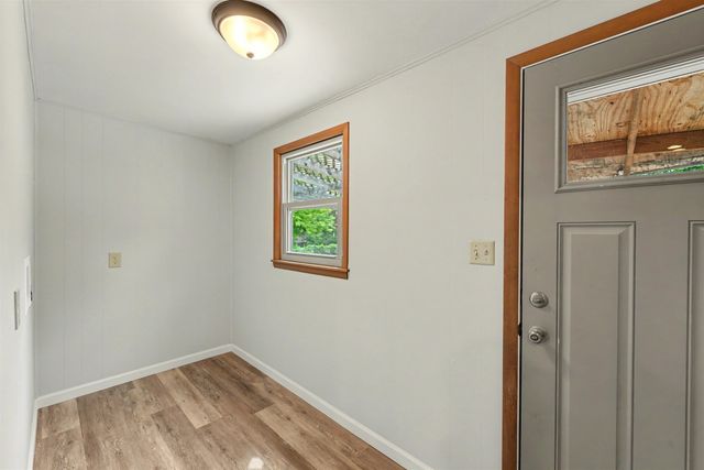 724 Highland Ave, Salina, KS 67401