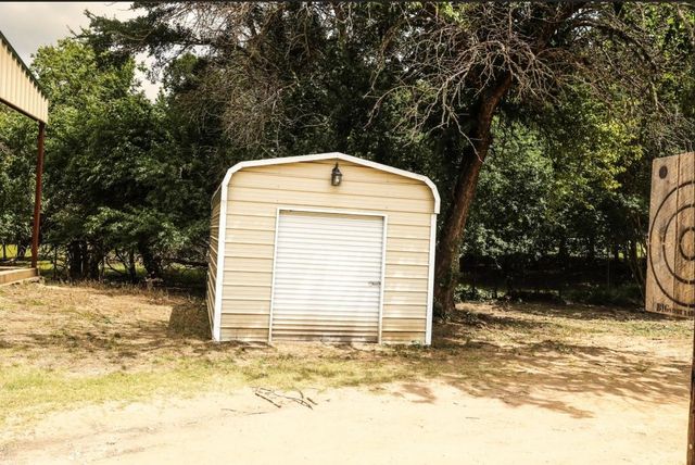 3439 S 271 FM 271, Bonham, TX 75418