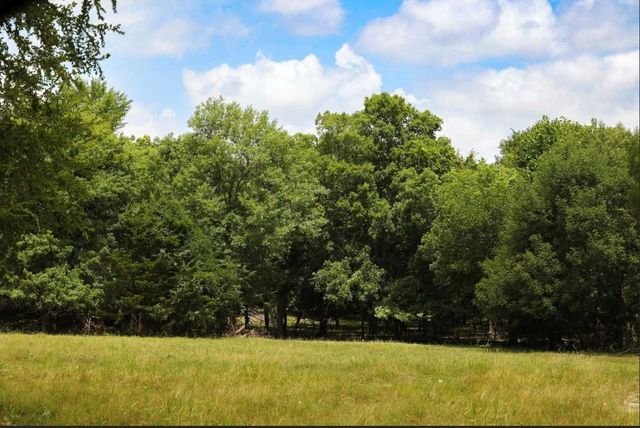 3439 S 271 FM 271, Bonham, TX 75418