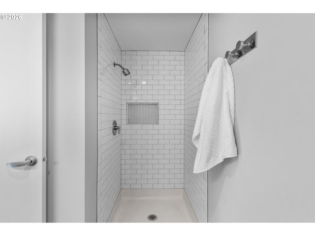 701 COLUMBIA St 311, Vancouver, WA 98660