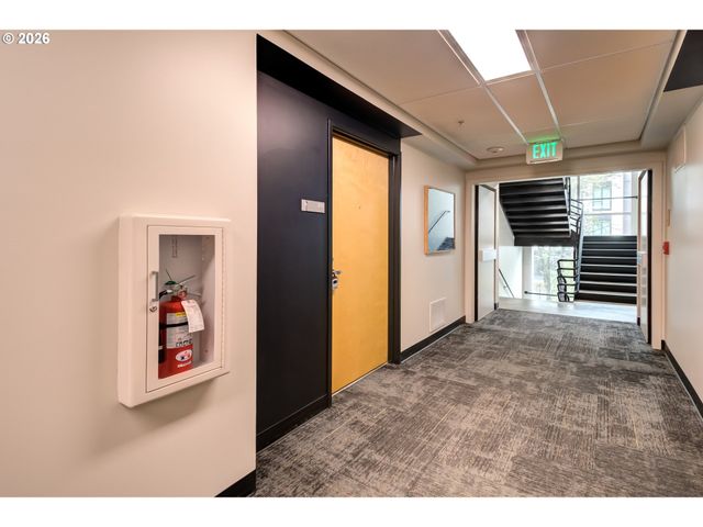 701 COLUMBIA St 311, Vancouver, WA 98660