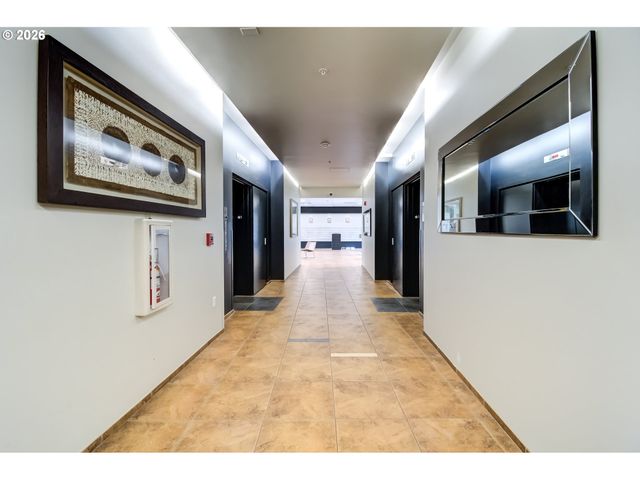701 COLUMBIA St 311, Vancouver, WA 98660