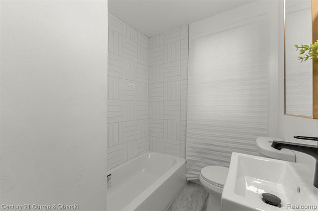 14861 Saint Marys Street, Detroit, MI 48227