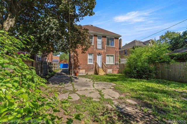 14861 Saint Marys Street, Detroit, MI 48227
