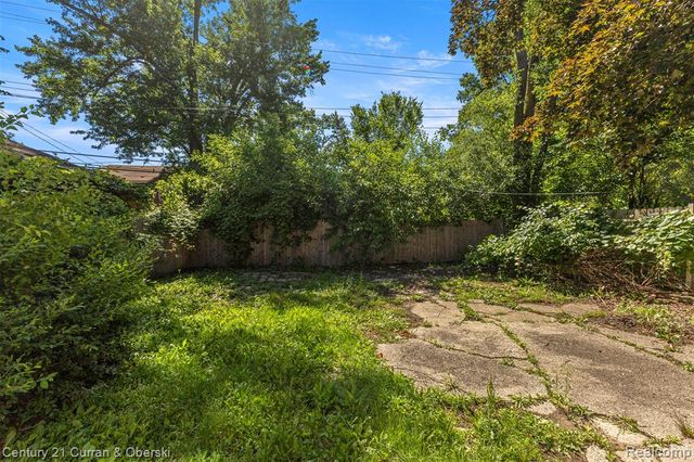 14861 Saint Marys Street, Detroit, MI 48227