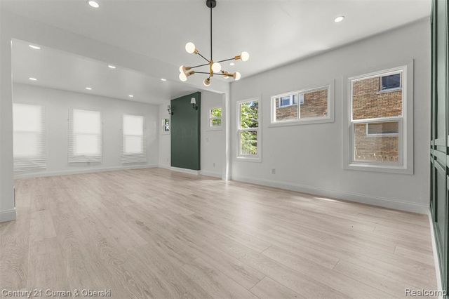 14861 Saint Marys Street, Detroit, MI 48227
