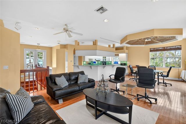 14941 Center ST, Fort Myers, FL 33905