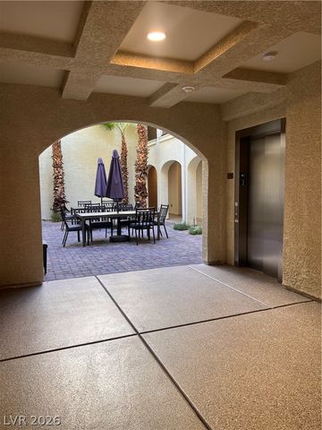 2555 Hampton Road 2207, Henderson, NV 89052