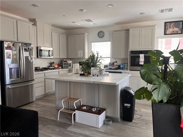 2555 Hampton Road 2207, Henderson, NV 89052