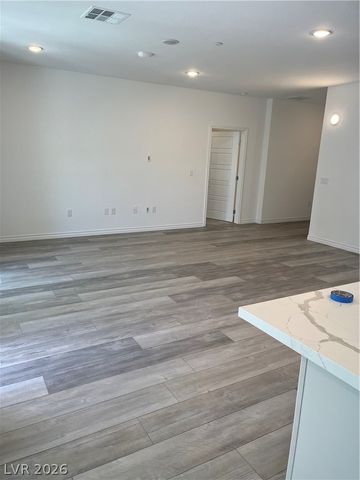 2555 Hampton Road 2207, Henderson, NV 89052
