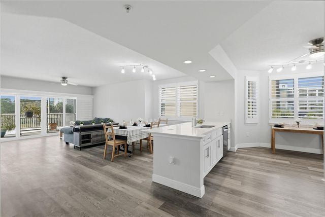 960 STARKEY ROAD 8106, Largo, FL 33771